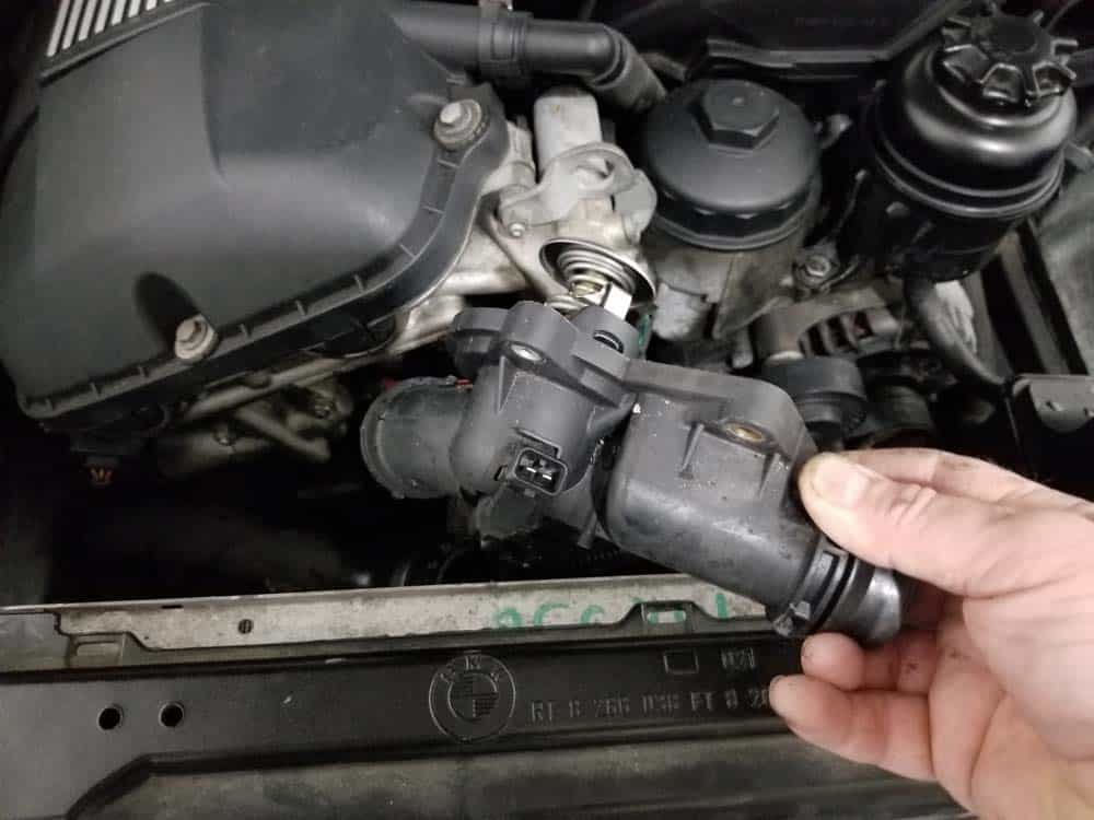 See B2076 in engine